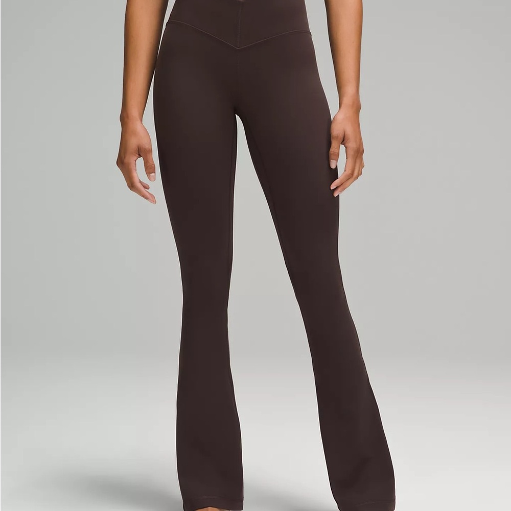 lululemon Align™ V-Waist Mini-Flare Pant in Espresso and Navy Size 6